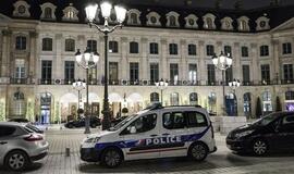 Nusikaltėliai iš juvelyrikos parduotuvės Paryžiuje pagrobė 4,5 milijono eurų vertės brangenybių