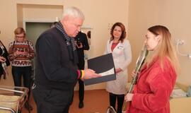 Devyni Šimtmečio vaikai sulaukė dovanų