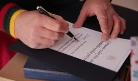 Devyni Šimtmečio vaikai sulaukė dovanų