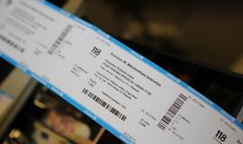 Žmonės norintys įsigyti bilietus į Marijono koncertą