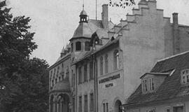 „Trys pokalbiai apie Lietuvą ir tarpukario Klaipėdą“