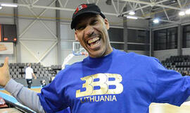 Klaipėdiečiai šįvakar išvys garsiąją Ballų šeimynėlę