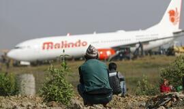Katmandu oro uoste Malaizijos lėktuvas nuriedėjo nuo kilimo ir tūpimo tako