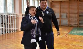 Dragūniečiai moksleivius supažindino su rankiniu