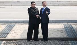 Prasidėjo istorinis Šiaurės ir Pietų Korėjos viršūnių susitikimas