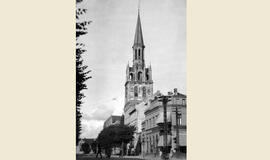 Šalina Šv. Jono bažnyčios atstatymo trukdžius