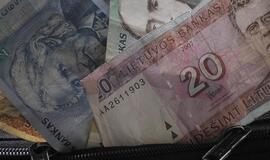 Lietuvoje dar yra per 11 tonų neiškeistų litų