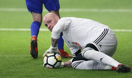 „Nuo mažens tingėjau bėgioti ir tapau vartininku"