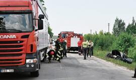 Kraupioje avarijoje žuvo abiturientė