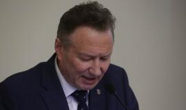 Dėl ligoninių jungimo - svarstymai