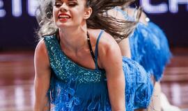 KU Leader dance šokėjos pakerėjo graikus