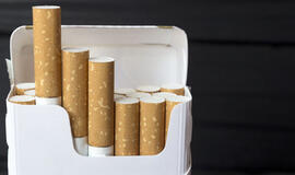 Lietuvis pernai įsigijo 60 cigarečių pakelių