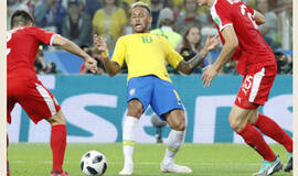 Brazilai ir šveicarai žais pasaulio futbolo čempionato aštuntfinalyje