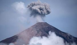 Per ugnikalnio išsiveržimą Gvatemaloje žuvusių žmonių skaičius išaugo iki mažiausiai 99
