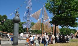 „Meridianas“ iškėlė bures