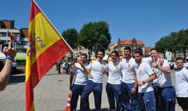 Klaipėdiečiai pasveikino NATO karius