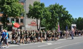 Klaipėdiečiai pasveikino NATO karius