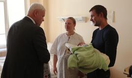 "Gimiau nerūkantis": pasveikintos 9 šeimos