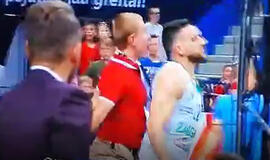 „Žalgirio“ krepšininką pastūmęs sirgalius prisistatė į policiją