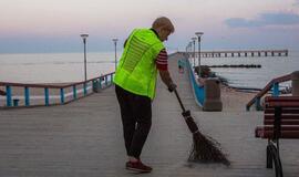 Ankstyvas rytas Palangos tvarkytojams