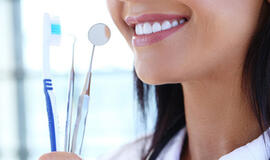 Kelio atgal nebus: ko nedaryti namuose norint gražios šypsenos