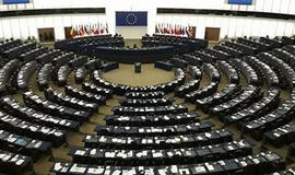 Lenkijos reformoms - Europos Parlamento kritika