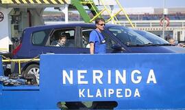 Tiltas ar uždara teritorija su brangiu įvažiavimu?