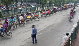 Bangladešo sostinėje Dakoje devintą dieną tęsiasi studentų protestai