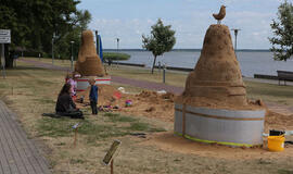 Kainos nuo Neringos neatbaido