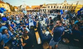 Mėlynas Klaipėdos miesto gimtadienis Teatro aikštėje