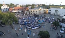 Mėlynas Klaipėdos miesto gimtadienis Teatro aikštėje