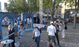 Mėlynas Klaipėdos miesto gimtadienis Teatro aikštėje