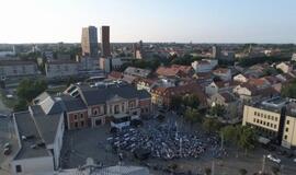 Mėlynas Klaipėdos miesto gimtadienis Teatro aikštėje