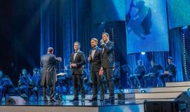 Antradienio vakarą grupei „el Fuego“  žmonės plojo atsistoję