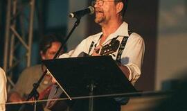 Mėlynas Klaipėdos miesto gimtadienis Teatro aikštėje