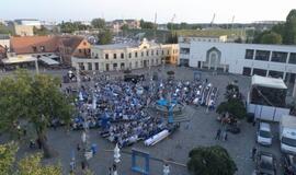Mėlynas Klaipėdos miesto gimtadienis Teatro aikštėje