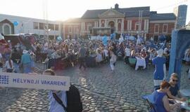 Mėlynas Klaipėdos miesto gimtadienis Teatro aikštėje