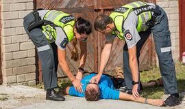 Rinko geriausią apskrities pareigūnų komandą