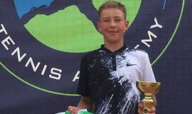 Jaunųjų tenisininkų pergalės