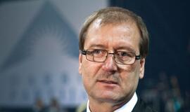 Keista - R. Karbauskis su S. Skverneliu lyg ir turi stuburą, bet palaiko tokią prostituciją bei komunistinį uzurpavimą