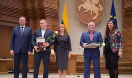 Klaipėdiečiams - padėkos iš premjero rankų