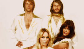 Naujųjų metų sutikimas Palangoje su geriausiomis ABBA dainomis