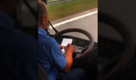 Vairuotojo elgesys autobuse įvarė baimės – keleiviai stvėrėsi už galvos