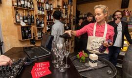 Klaipėdos mados savaitė atidaryta su tortu, burbulais ir muzika!