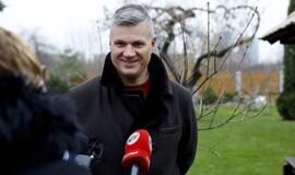 Kalėdų eglė atkeliavo į Teatro aikštę