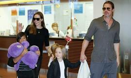 A. Jolie ir B. Pittas susitarė dėl vaikų globos