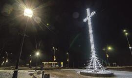 Įkvėps šviečiantis kryžius