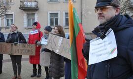 Pasisiūlė pavaduoti streikuojančius mokytojus - reakcija nustebino