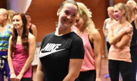 Klaipėdietės žiemą pasitiko zumbos ritmais