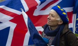 Britų parlamentas atmetė sutartį dėl „Brexit“